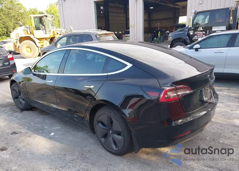 2018 Tesla Model 3 Long Range/Performance from USA, damaged, VIN 5YJ3E1EBXJF068470
